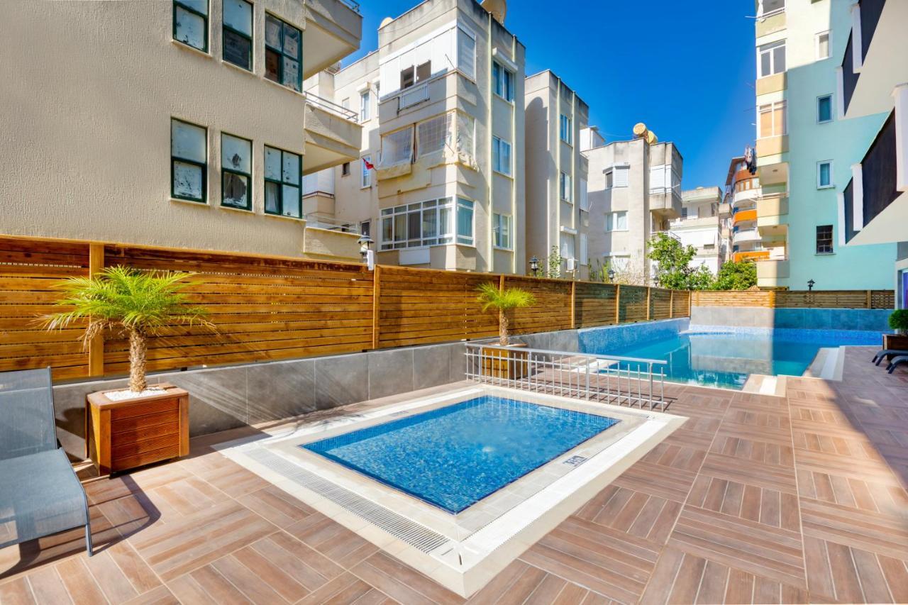 Royalisa City Apart Hotel 알란야 외부 사진