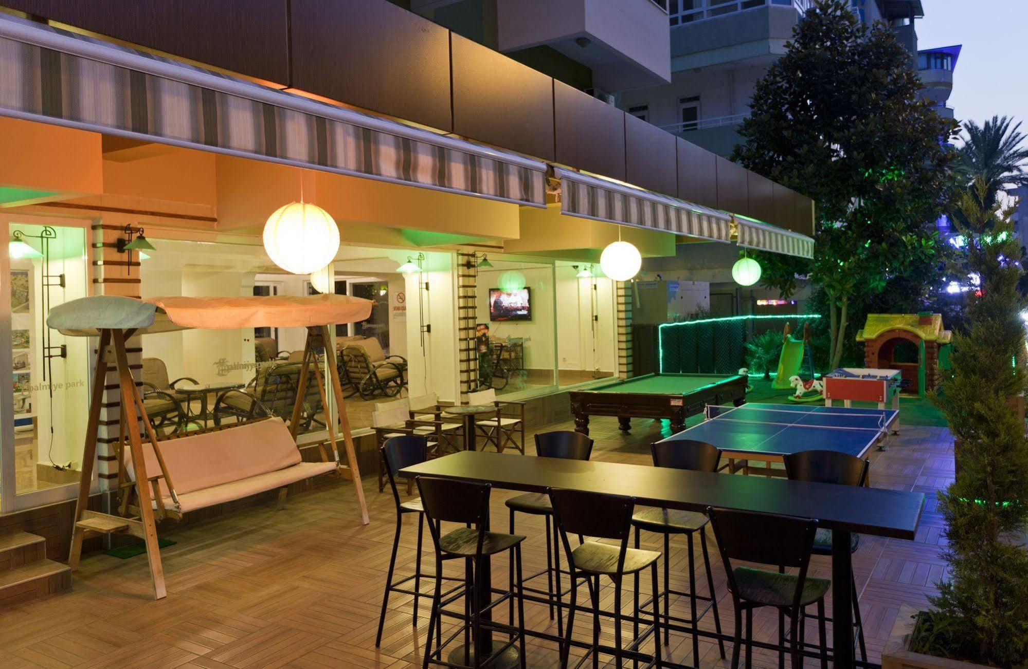 Royalisa City Apart Hotel 알란야 외부 사진